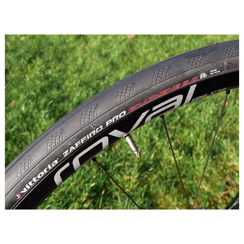 Neumático Aro 700 X 30c Vittoria Zaffiro Pro V Graphene Ruta