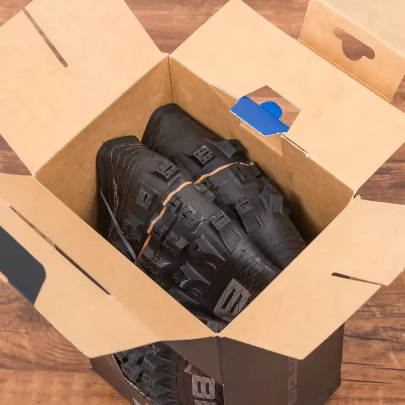 Neumatico 29 X 2.40 Schwalbe Big Betty Dd Raceguard Tubeless Negro